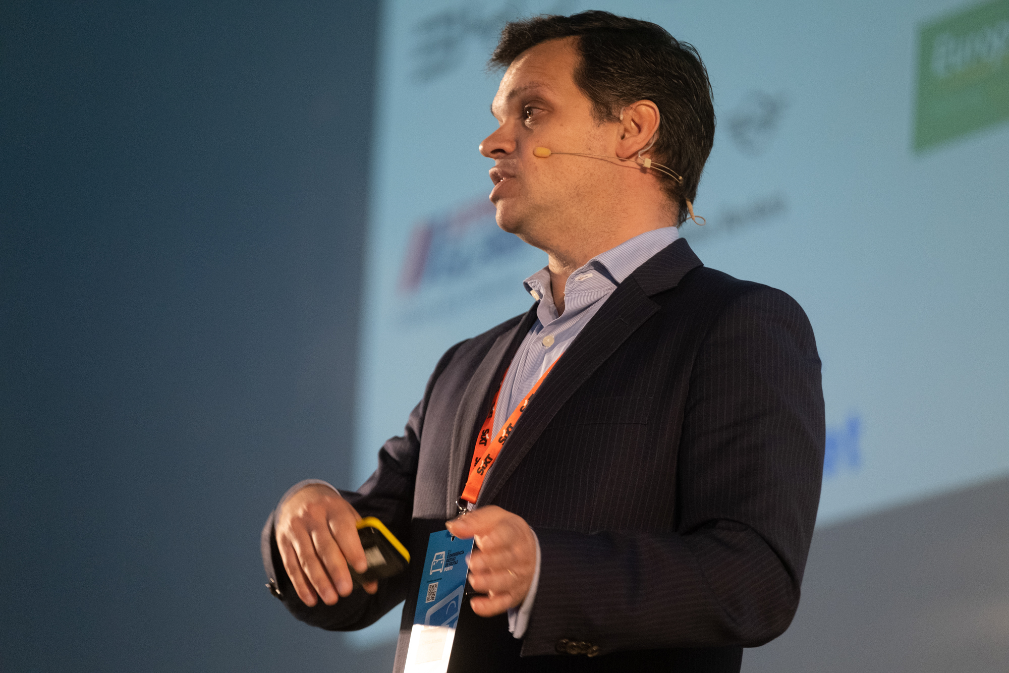 CARLOS ALMEIDA